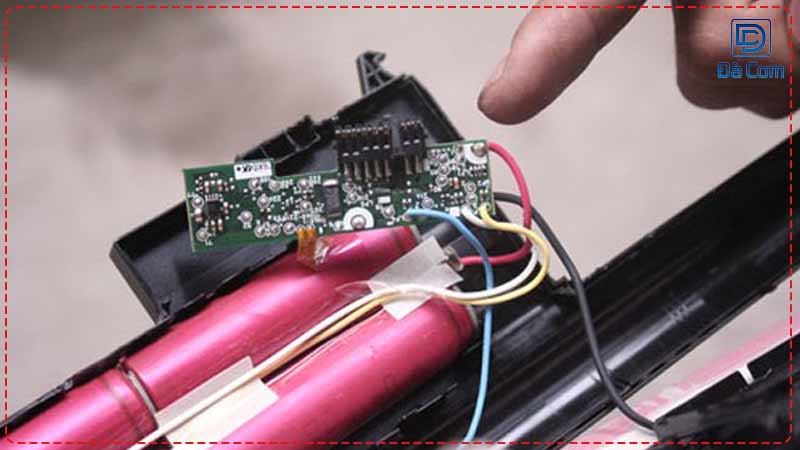 Sua-chua-pin-laptop-uy-tin-tai-thanh-pho-da-nang-2
